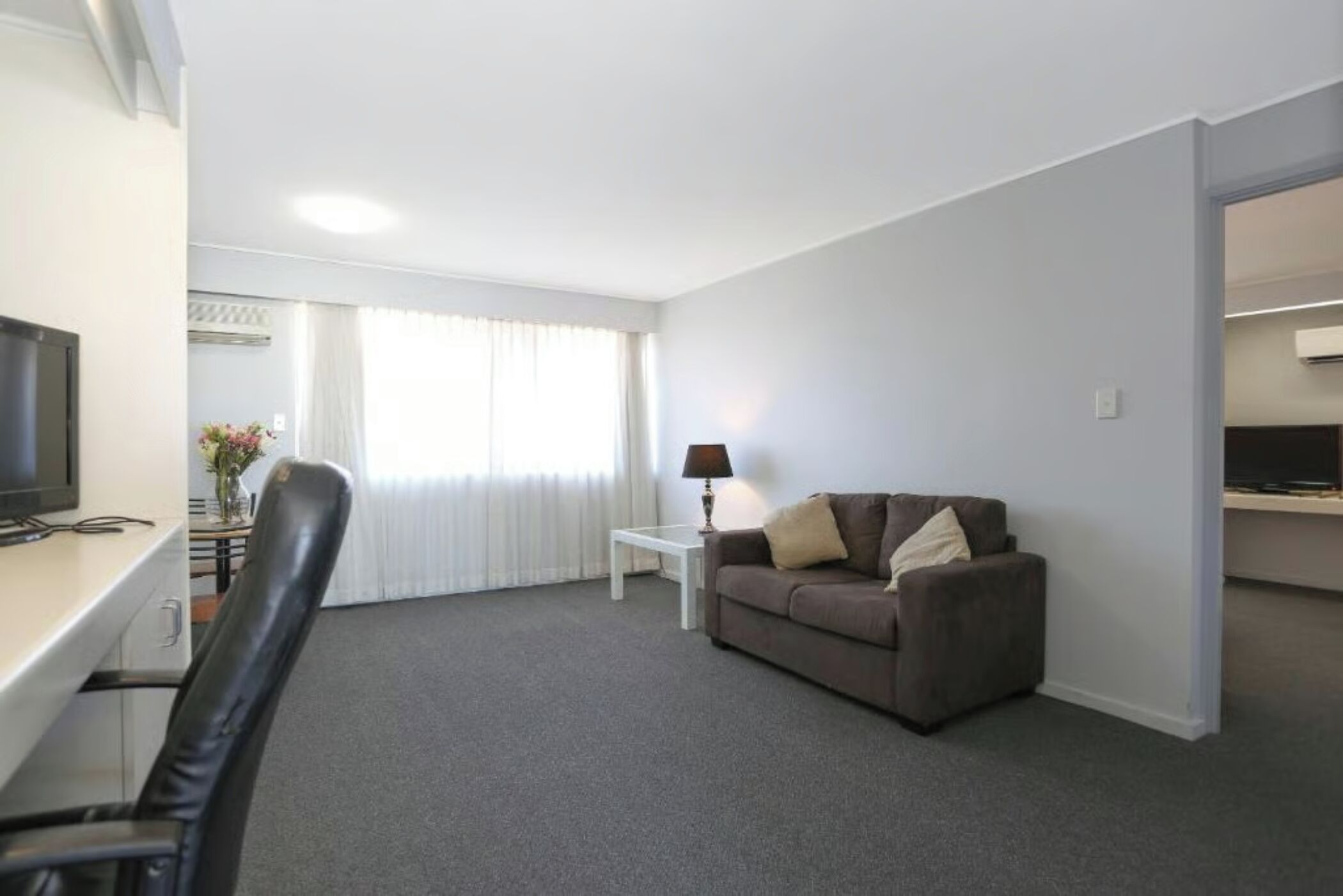 Chambre Familiale | Fer et planche à repasser, lits bébé (en supplément)