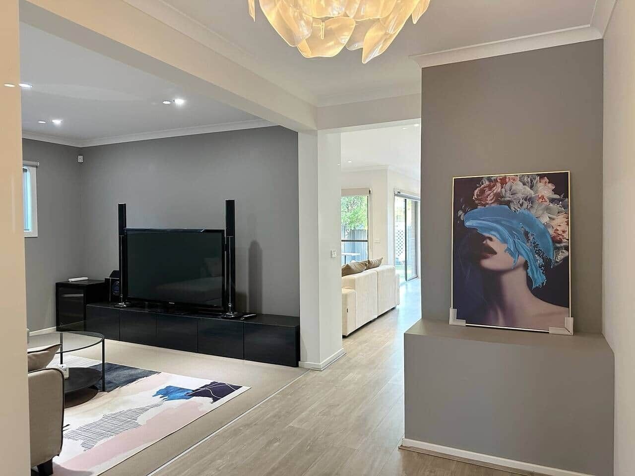 TV