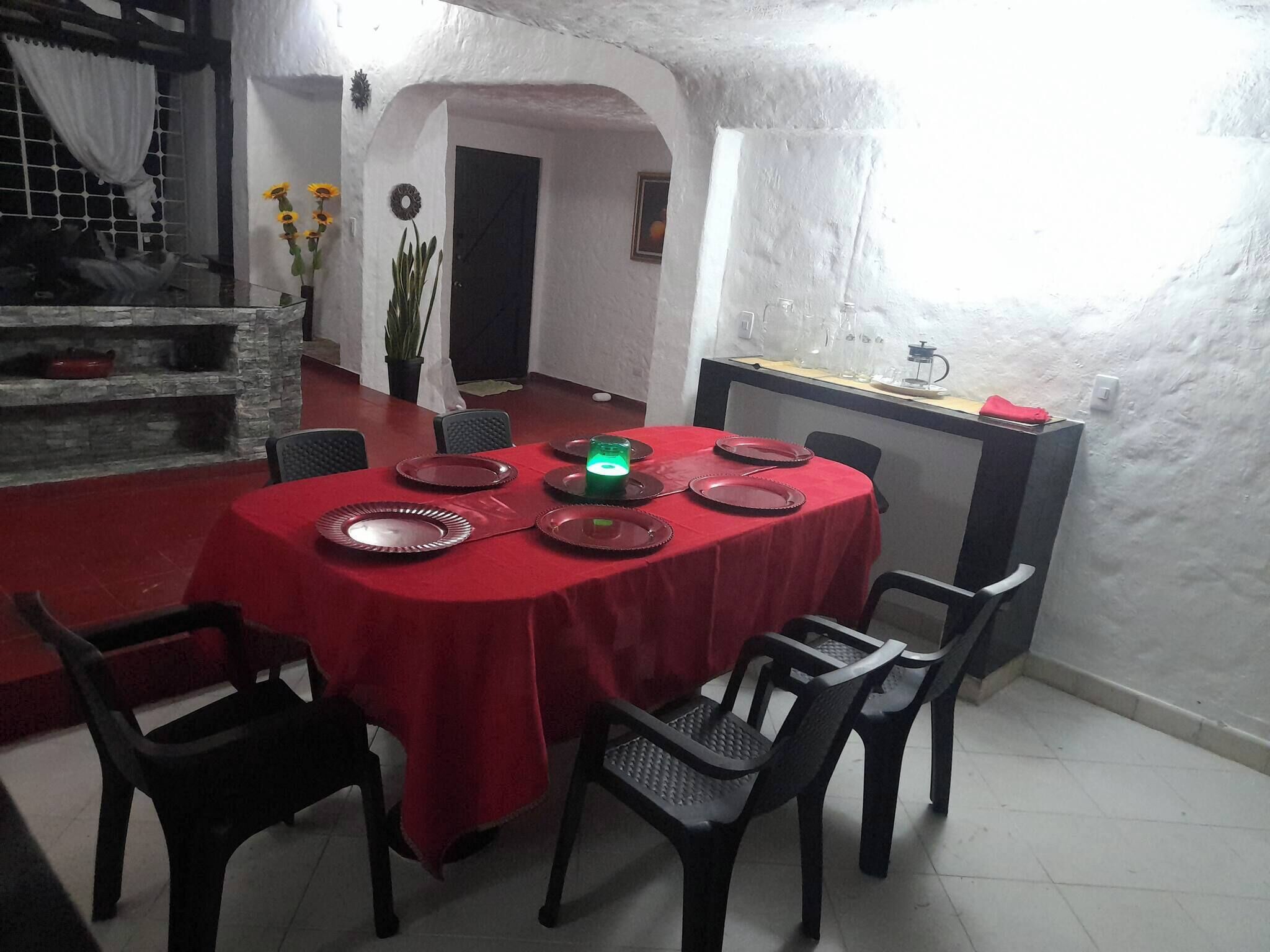 Nhà, 4 phòng ngủ, ban công | Phòng ăn