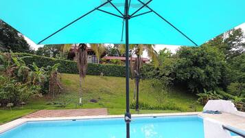 House, 4 Bedrooms, Balcony | Pool