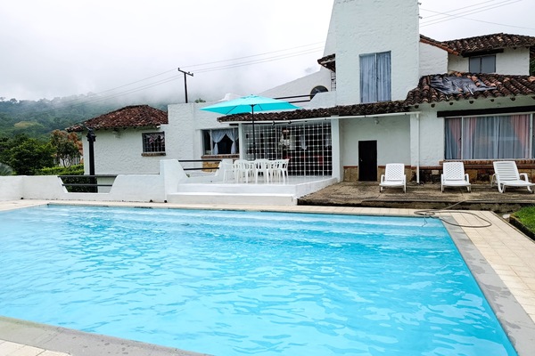 House, 4 Bedrooms, Private Pool, Garden View | Pool | Outdoor pool