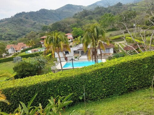 Discover the Colonial Jewel in Villeta-cundinamarc