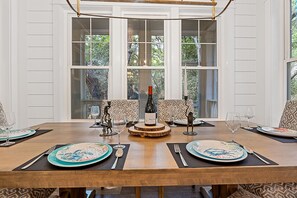 Dining - Enjoy sun-kissed Island days at this recently-built four-bedroom/ 3.5-bath (Bald Head Island)