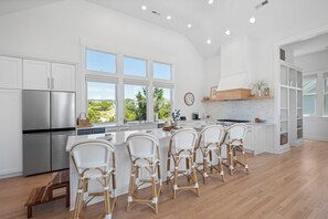 Fridge, microwave, oven, stovetop - VIEWS of the Atlantic will mesmerize you from The Glass Slipper (Bald Head Island)