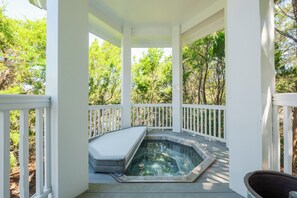 Outdoor spa tub - Grab your suit, because the Tides Inn on Bald Head is going to rock your beach vacation! (Bald Head Island)