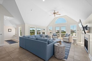 TV - Grab your suit, because the Tides Inn on Bald Head is going to rock your beach vacation! (Bald Head Island)