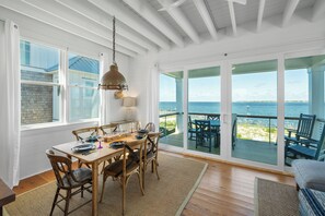 Dining - Welcome to one of the Island (Bald Head Island)