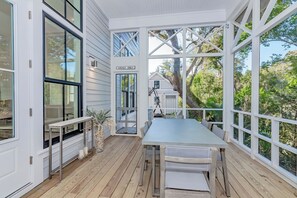 Dining - Your dream vacation retreat is nestled in the Maritime Forest (Bald Head Island)