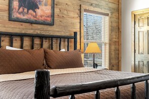 6 chambres, fer et planche à repasser, Wi-Fi gratuit, draps fournis