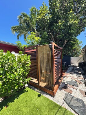 Enceinte de l’hébergement