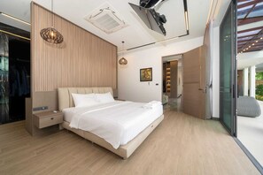 Luxury Villa, Pool View | Peti besi dalam bilik, langsir/tirai gelap terus 