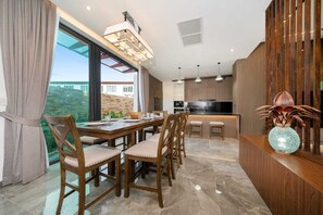 Luxury-Villa, Poolblick | Speisen