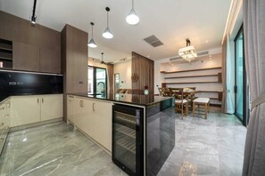 Vila superluxo, vista para a piscina