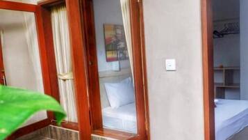 Superior Double Room, Balcony, Garden View