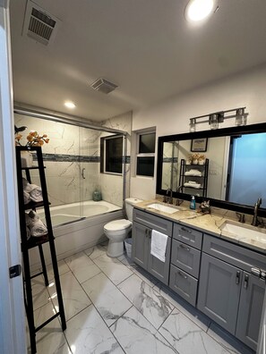 Towels, toilet paper