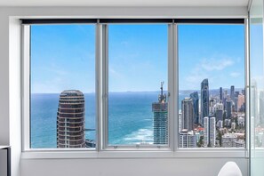 Interior - Luxury Q1 Surfers 2BR Ocean View - Level 45, 160m2 (Surfers Paradise)