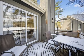 Unclassified image, 5 of 22, button - 2-bedroom townhome in amazing Blakeslee with AC for comfort (Blakeslee)