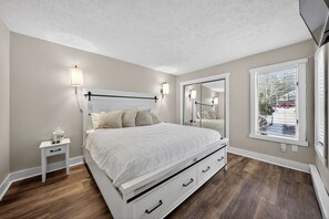 Unclassified image, 4 of 22, button - 2-bedroom townhome in amazing Blakeslee with AC for comfort (Blakeslee)