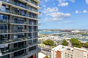 Exterior - Miami•World Cup 2026•Rooftop Pool•BBQ•Gym•Parking (Miami)