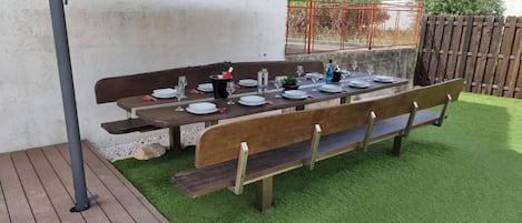 單棟房屋 (Seven bedroom Villa with the pool) | 泳池