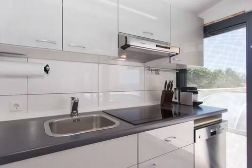 House (Seven bedroom Villa with the pool) | Private kitchen