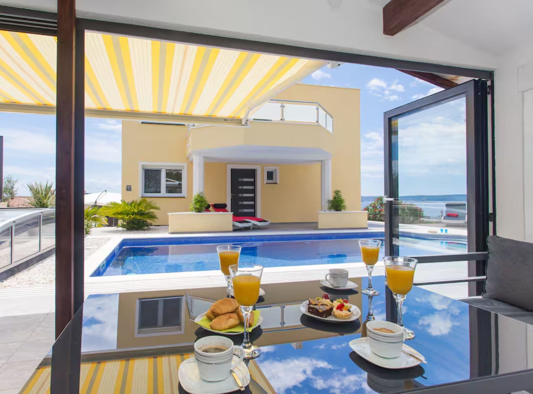 Hus (Seven bedroom Villa with the pool) | Pool