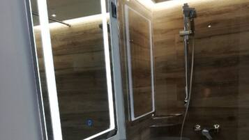 House (Four bedroom Villa with Hot Tub) | Bathroom | Shower, towels