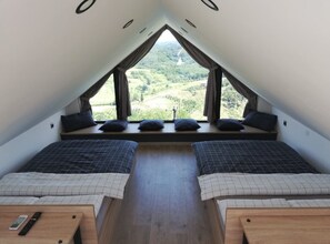 Ferienhaus (Four bedroom Villa with Hot Tub)