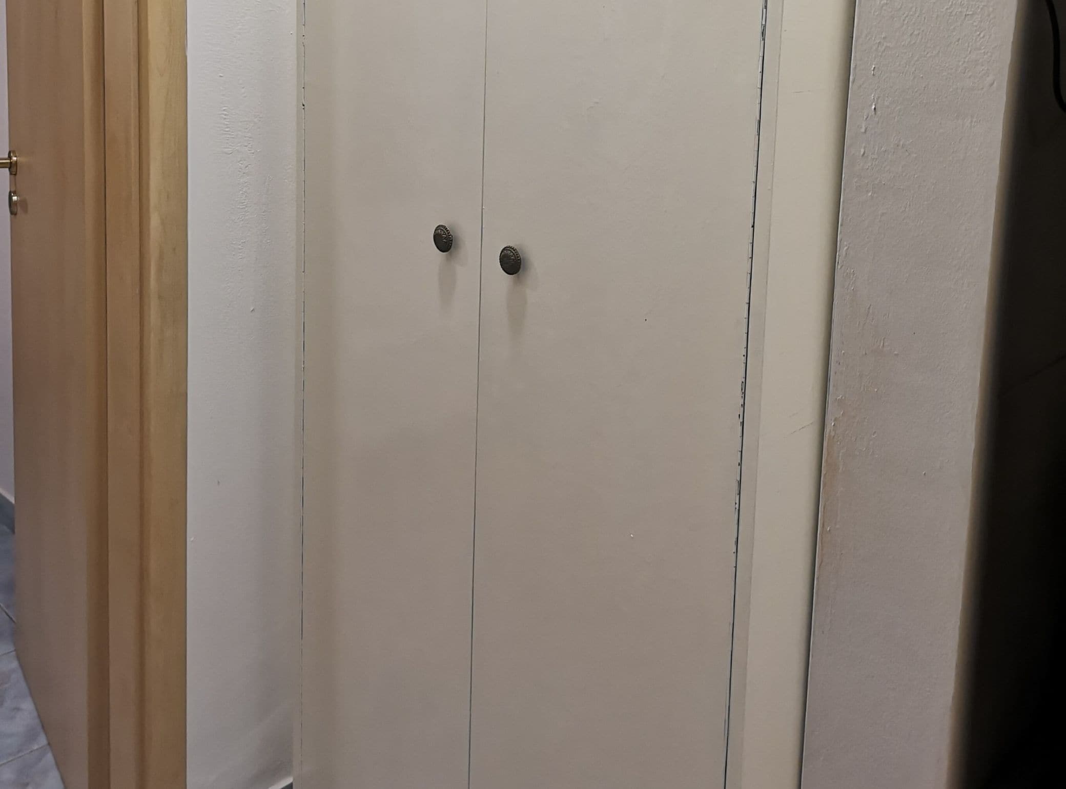 شقة (One bedroom apartment (Mali)) | حمام | مناشف