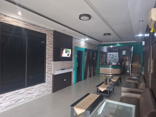 Hotel O near Museum Lambung Mangkurat