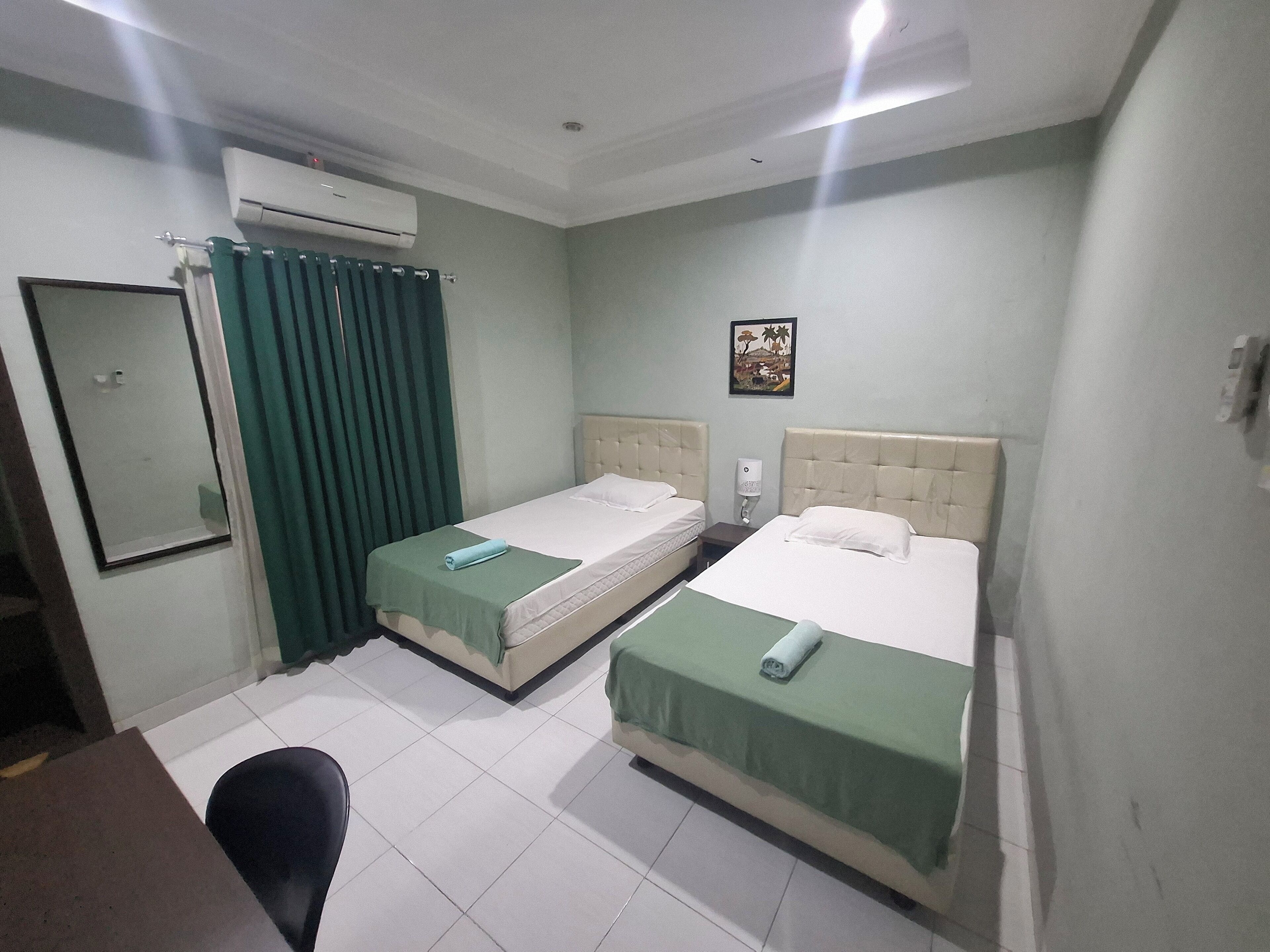 Wifi gratis y ropa de cama 