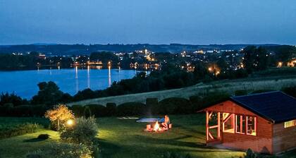 Amazing apartment in Chmielno with lake view