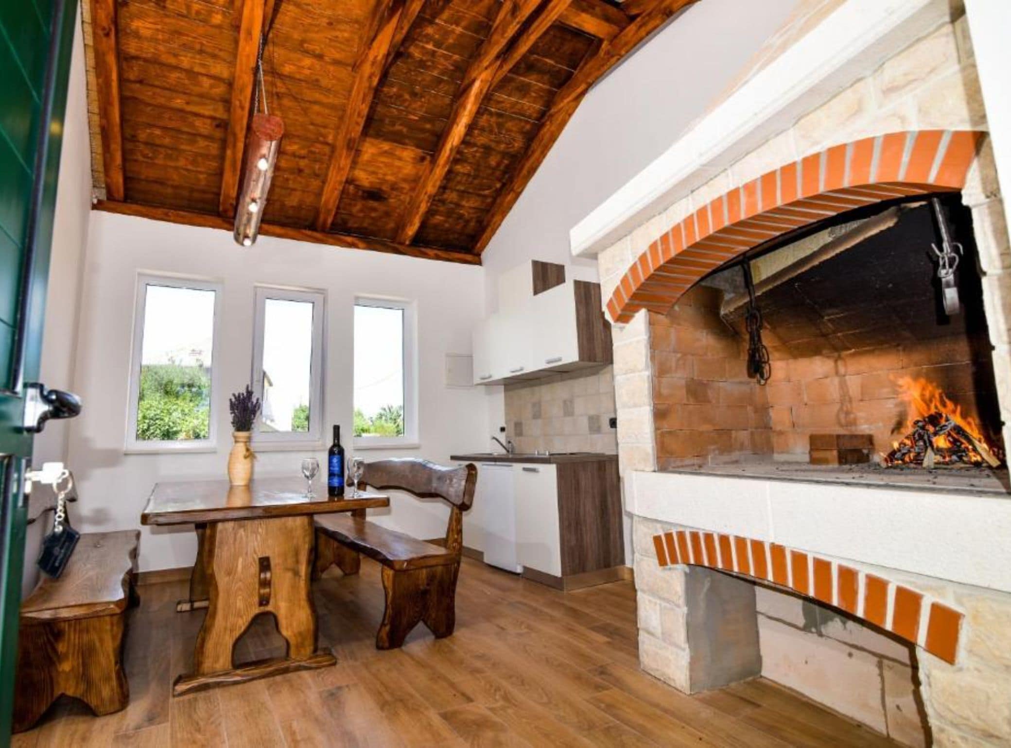 Hus (Two bedroom Villa with pool) | Grill-/piknikområde