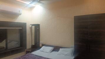 Luxe kamer | Extra bedden (toeslag), gratis wifi, beddengoed