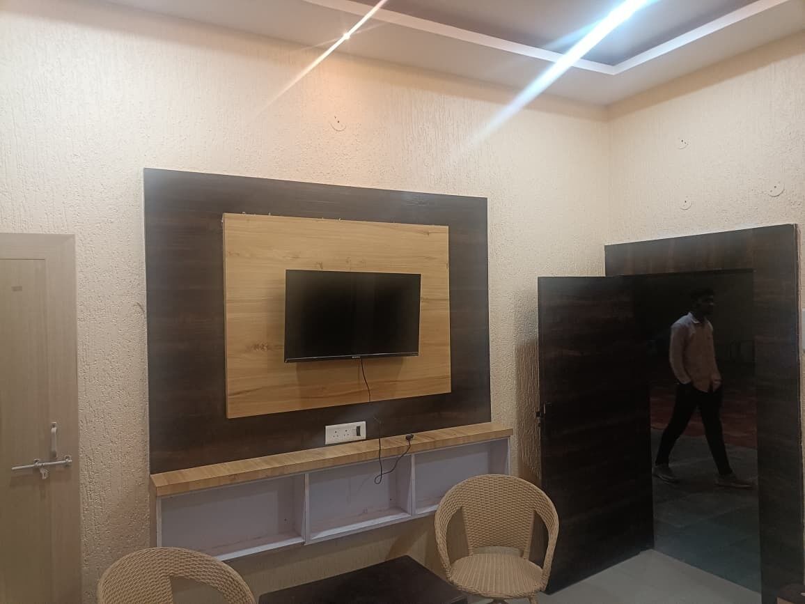 أسرّة قابلة للطي وواي فاي مجانًا وملاءات أسرّة