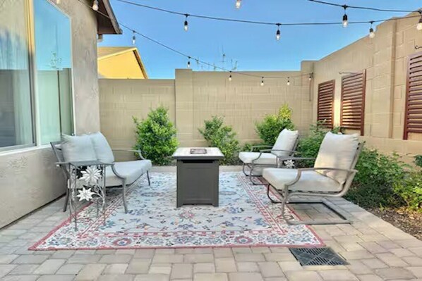 Unclassified image, 1 of 16, button