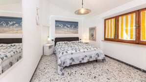 Unclassified image, 4 of 16, button - RESIDENZA COLOMBI - TORRETTA (Campo nell'Elba)