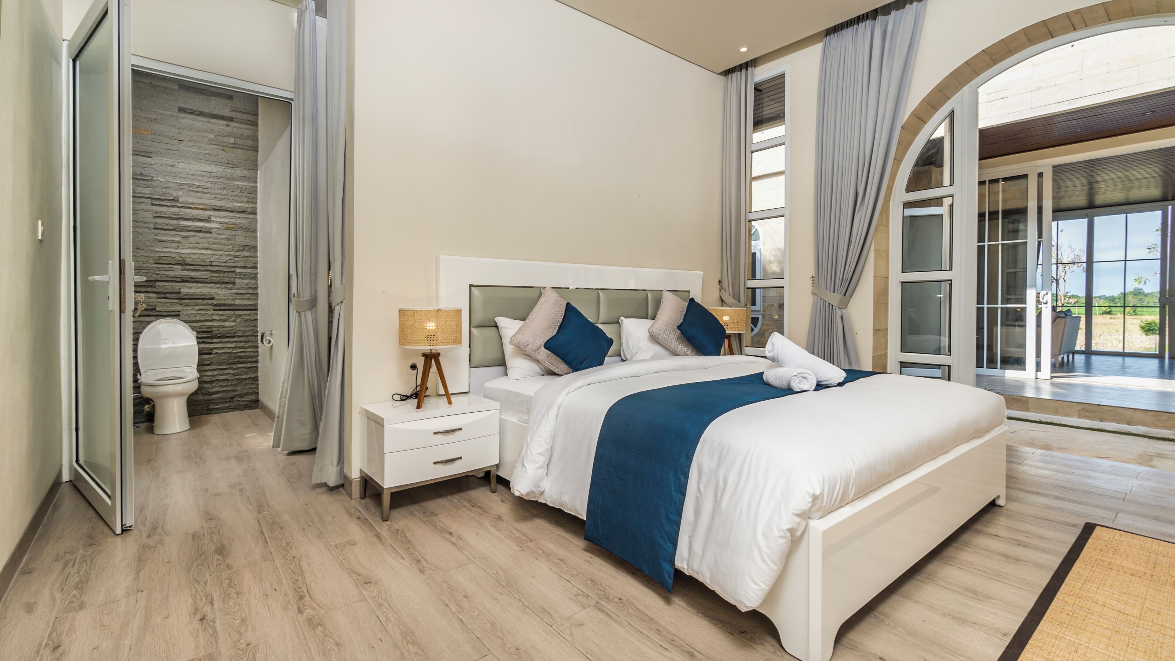 Biệt thự Superior, quang cảnh núi | Bàn, khu vực làm việc phù hợp cho laptop 