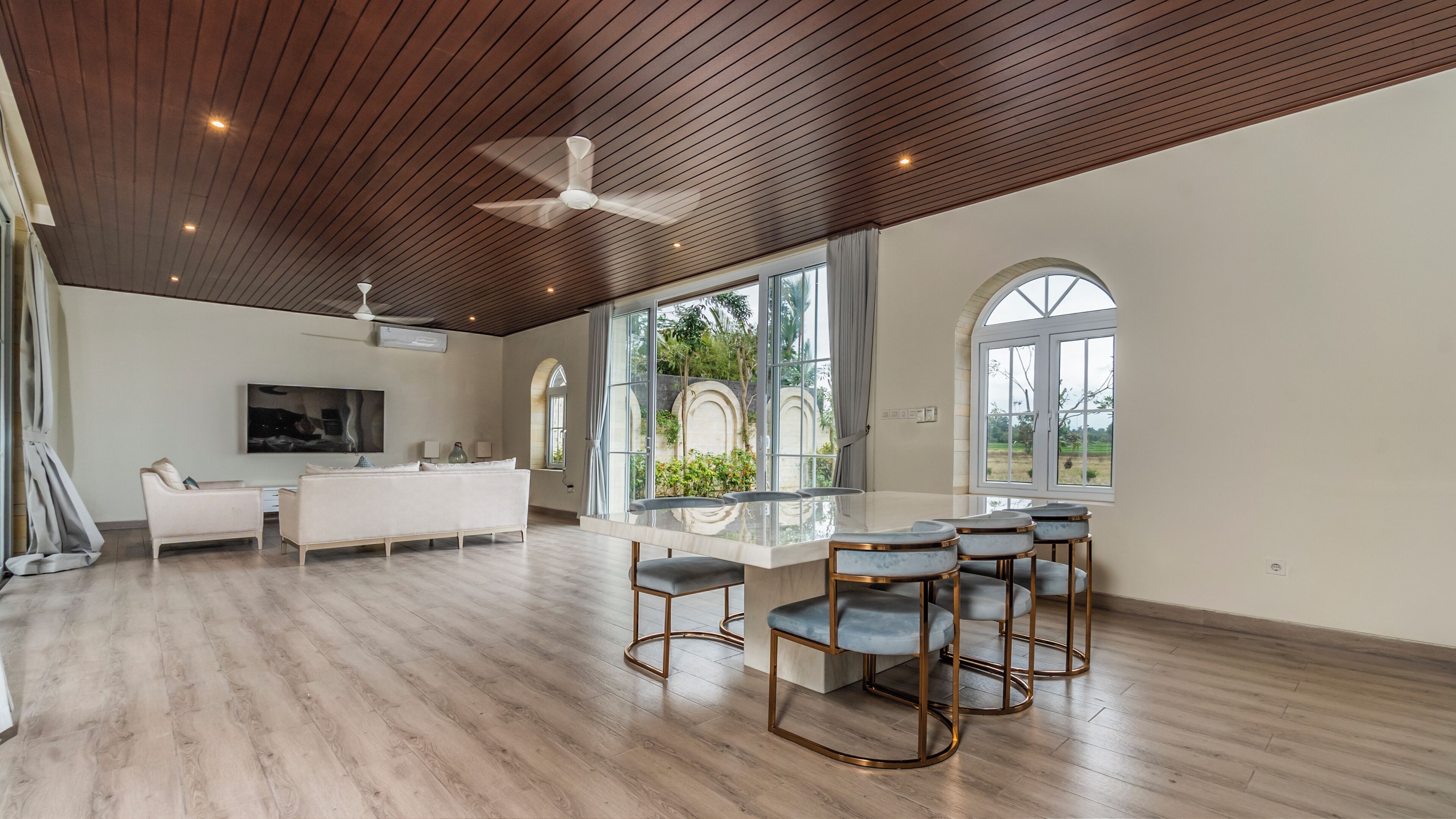 Superior Villa, Mountain View | Interior