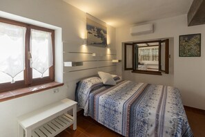 1 quarto