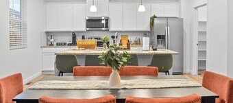 4 BR, Near Airport, Downtown Denver & Gaylord Resort, Sleeps 14