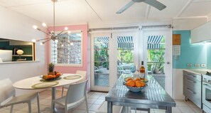 Uklassifisert bilde, 3 av 14, knapp