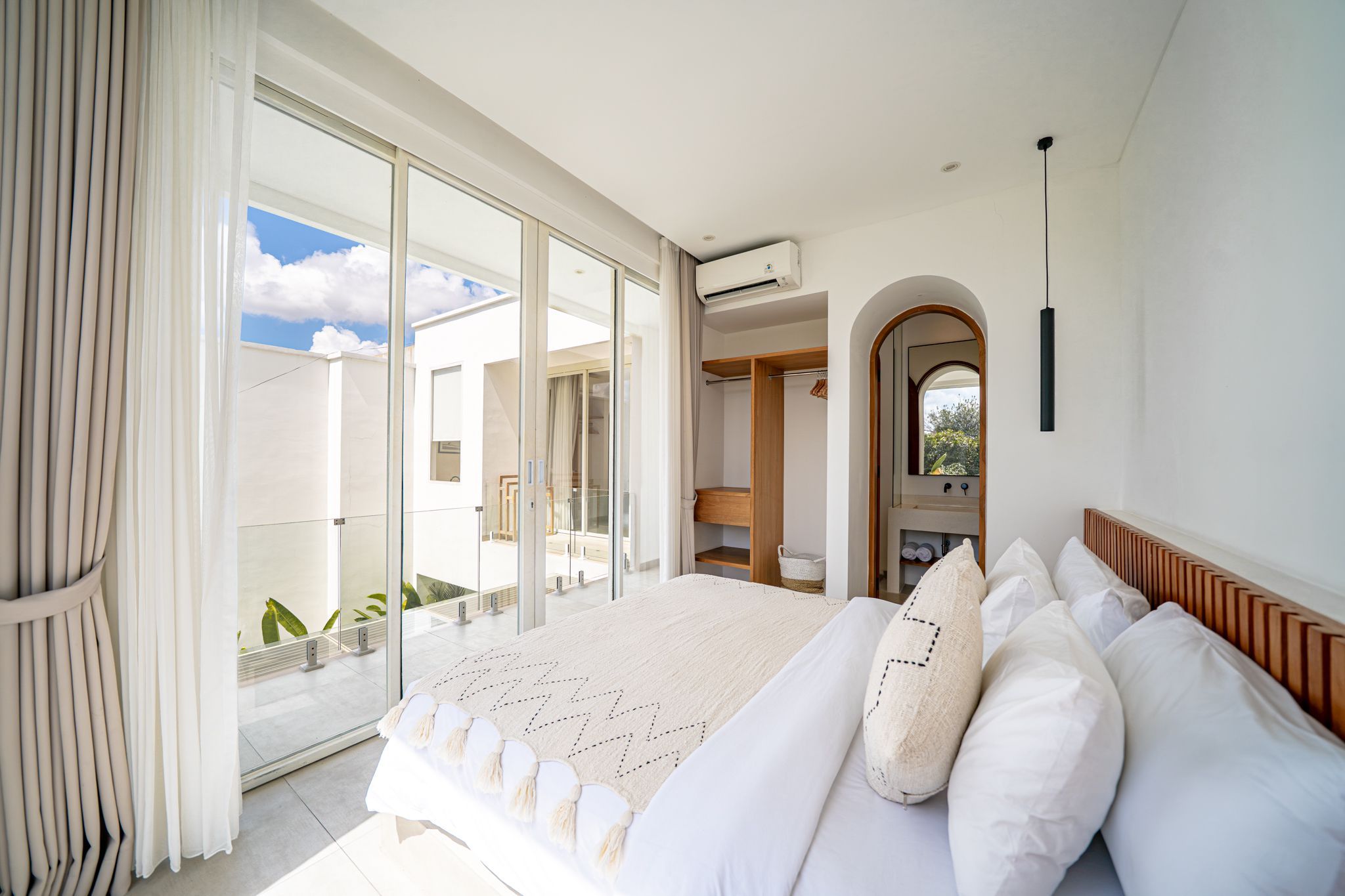 Villa, 2 habitaciones, piscina privada, vistas a la piscina | Caja fuerte, cortinas opacas, wifi gratis y ropa de cama