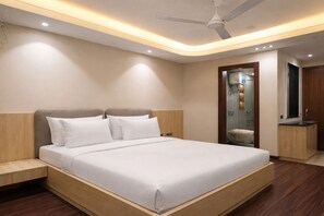 Executive Room, City View - Signum CityScapes Indore (Indore)
