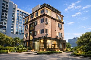 Ảnh chưa phân loại, 3 trong số 15 ảnh, nút