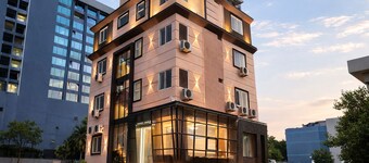 Signum CityScapes SKY Boutique Hotel - Indore