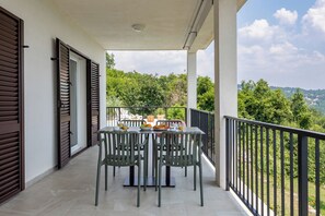 Family House, 3 Bedrooms, 2 Bathrooms, Mountainside (Holiday Home Kvarner With Heated Pool) | Terrace/patio - Holiday Home Kvarner With Heated Pool (Opatija)