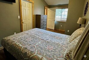 1 bedroom, free WiFi, bed sheets - Charming Cascade Falls Suite in soothing Ouray for your getaway (Ouray)