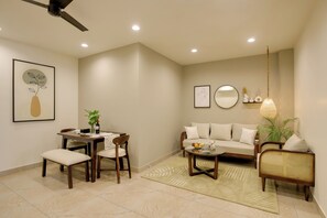 Appartement Supérieur, balcon | Coin séjour