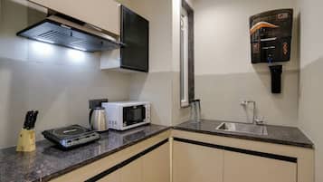 Superior Apartment, Balcony | Private kitchen